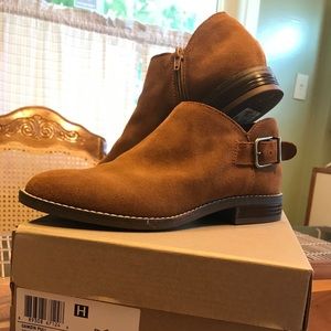 Clark’s Tamzin Pull Ankle Boots Tan/Suede